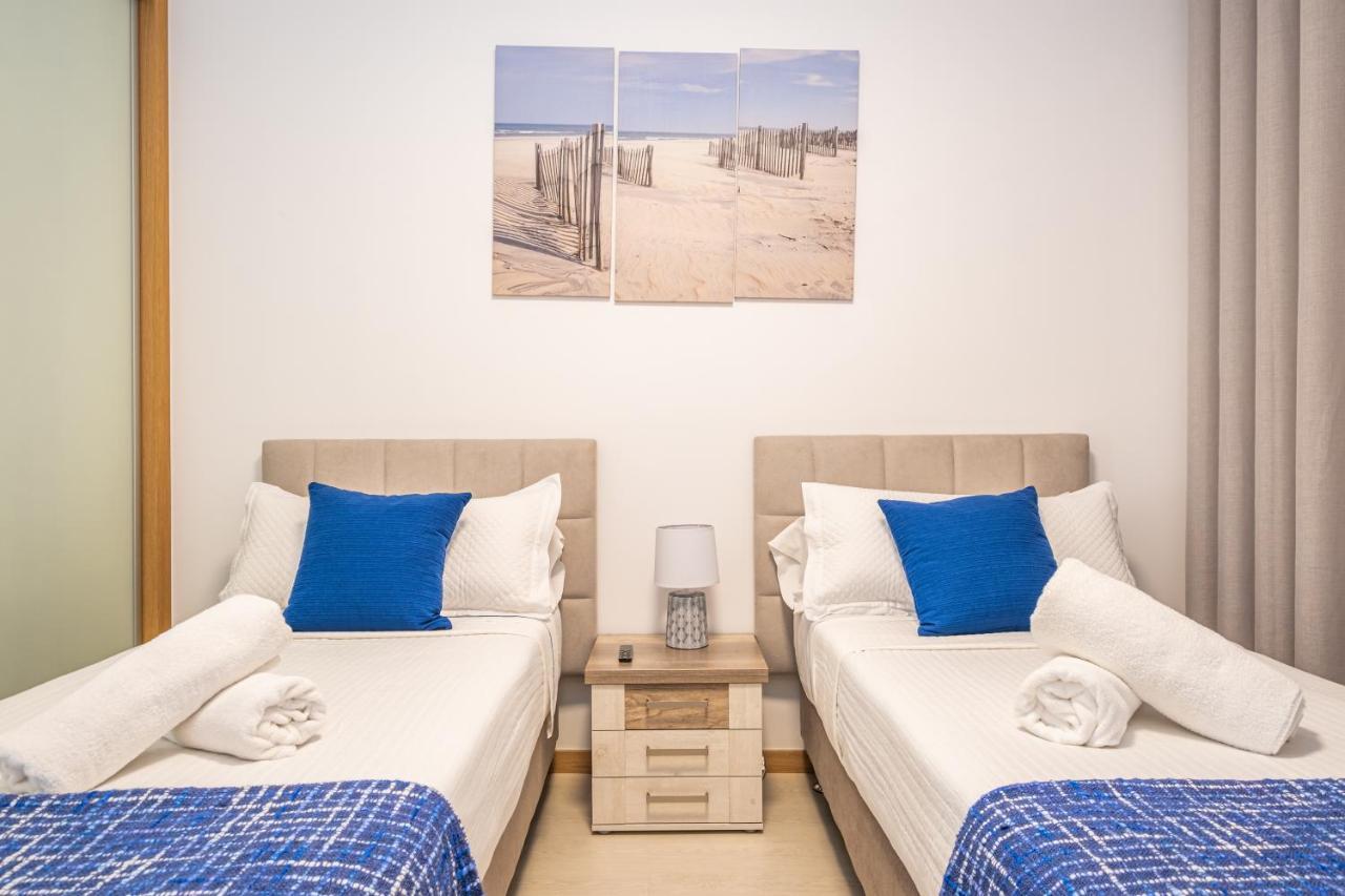 Blue Paradise Apartment Canico  Bagian luar foto